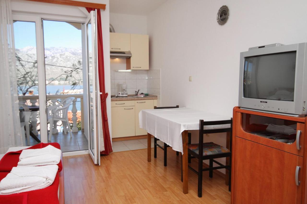 Apartments And Rooms By The Sea Vinjerac, Zadar - 3248 Екстериор снимка