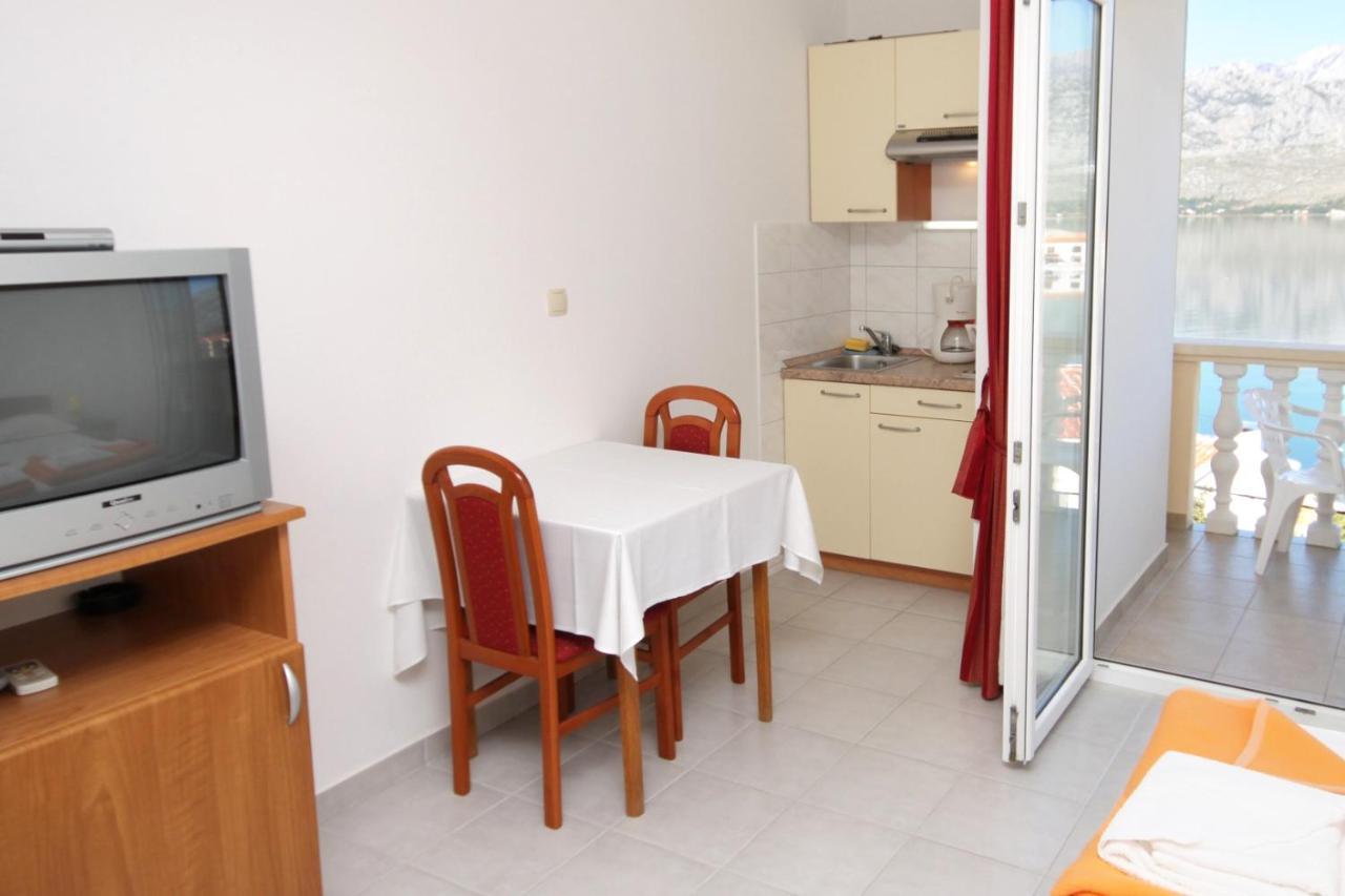 Apartments And Rooms By The Sea Vinjerac, Zadar - 3248 Екстериор снимка